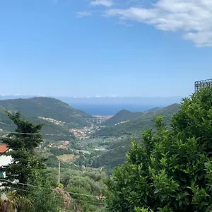 Casa vacanze Casa Indipendente Vista Mare Con Giardino, Magliolo